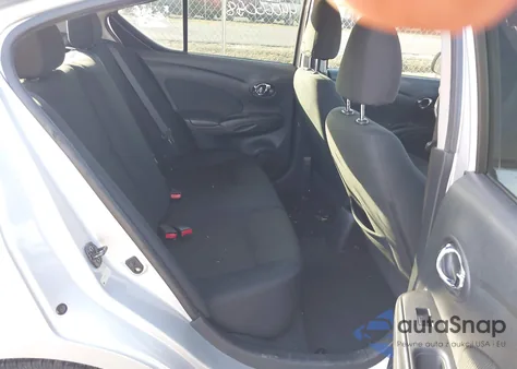 2013 Nissan Versa 1.6 Sv z USA, uszkodzony, nr VIN 3N1CN7AP0DL876758